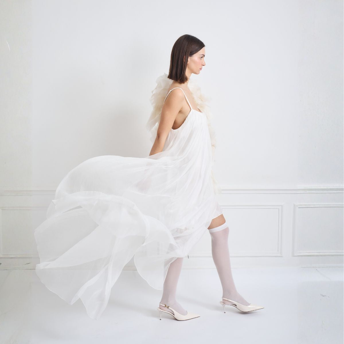 FUGITIVE - wedding dress