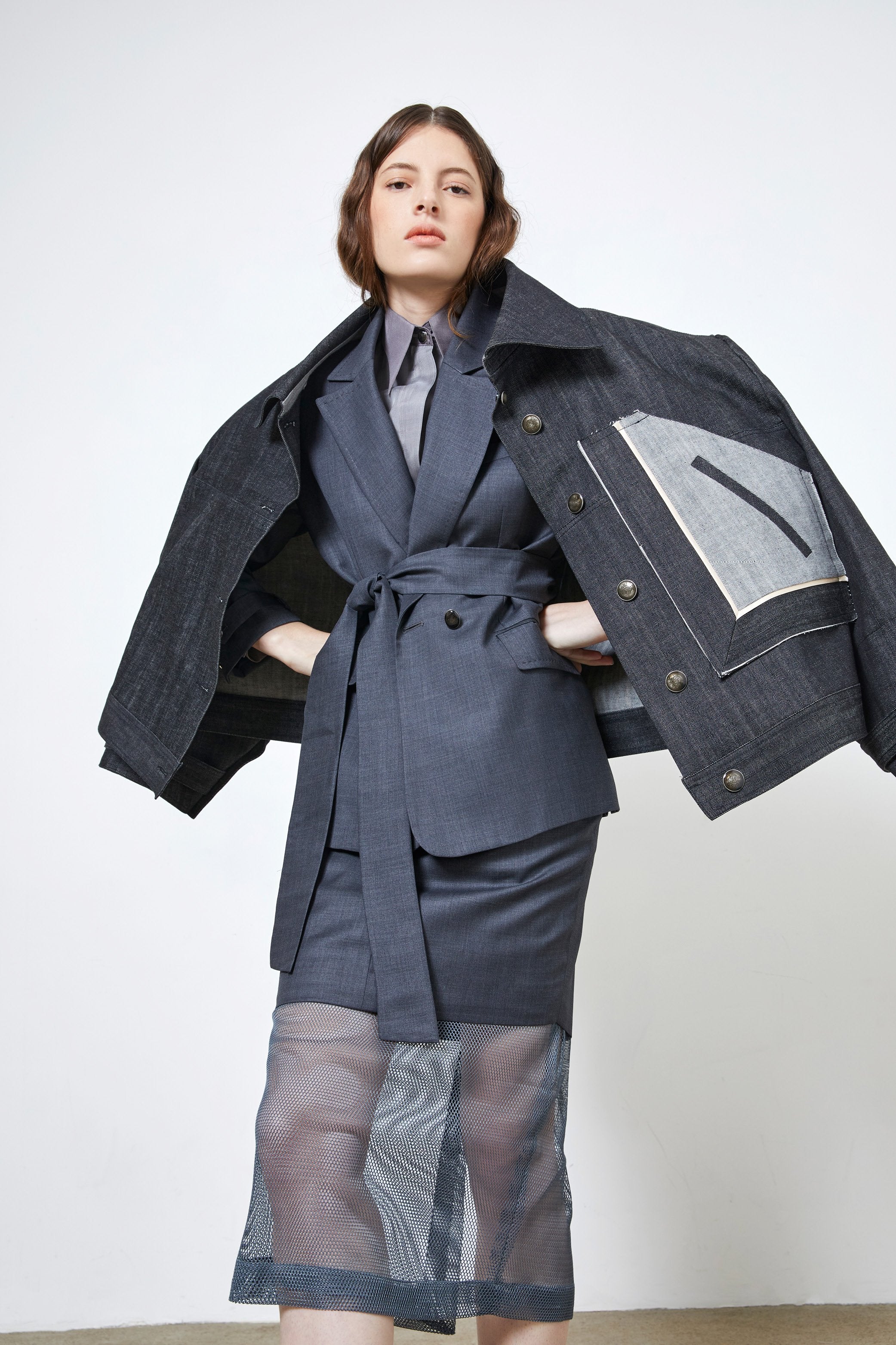 PARIS EMOTION by Lucie Brochard.võ