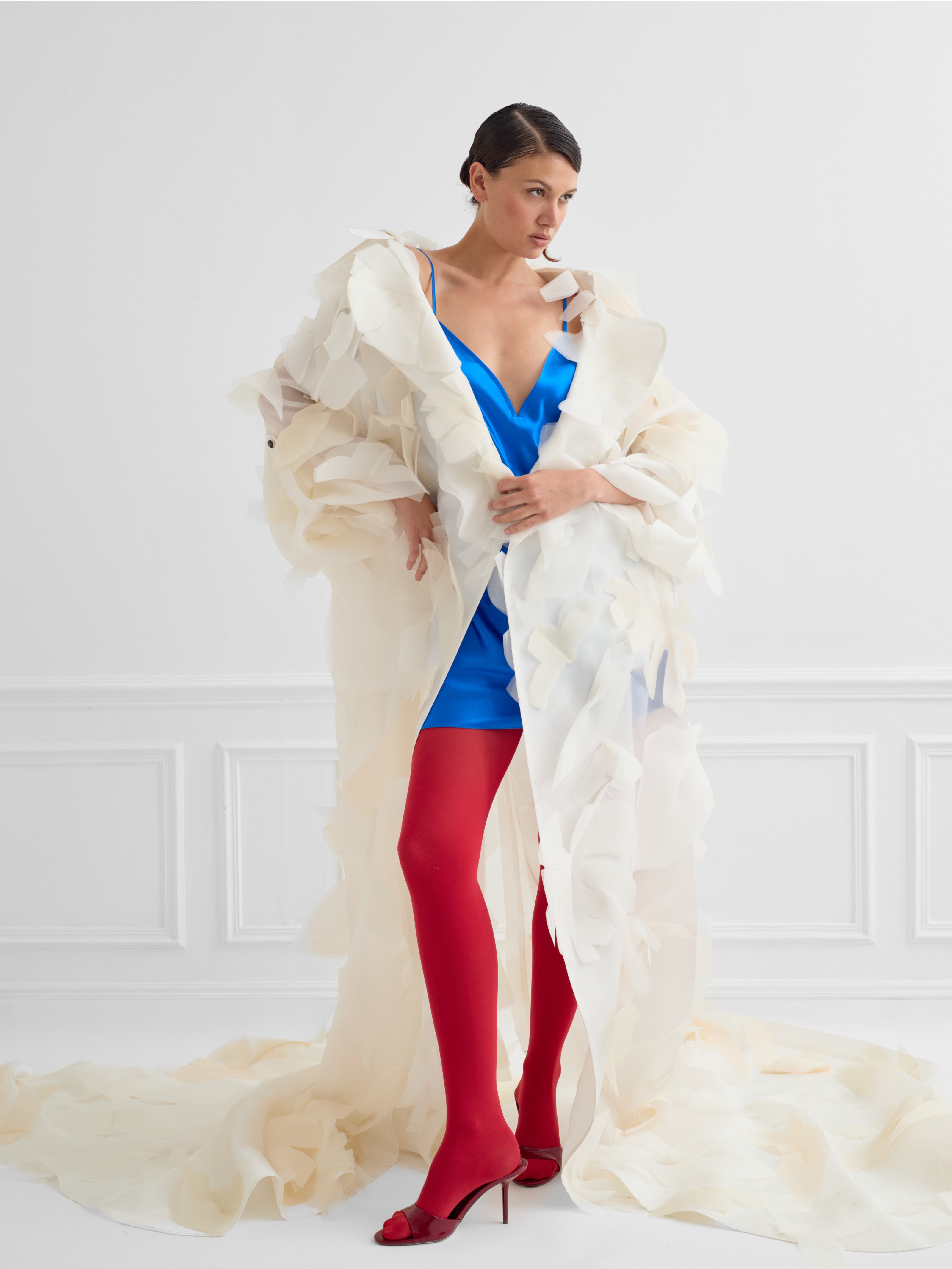 HAN LEAF ivory white - silk organza ceremonial coat