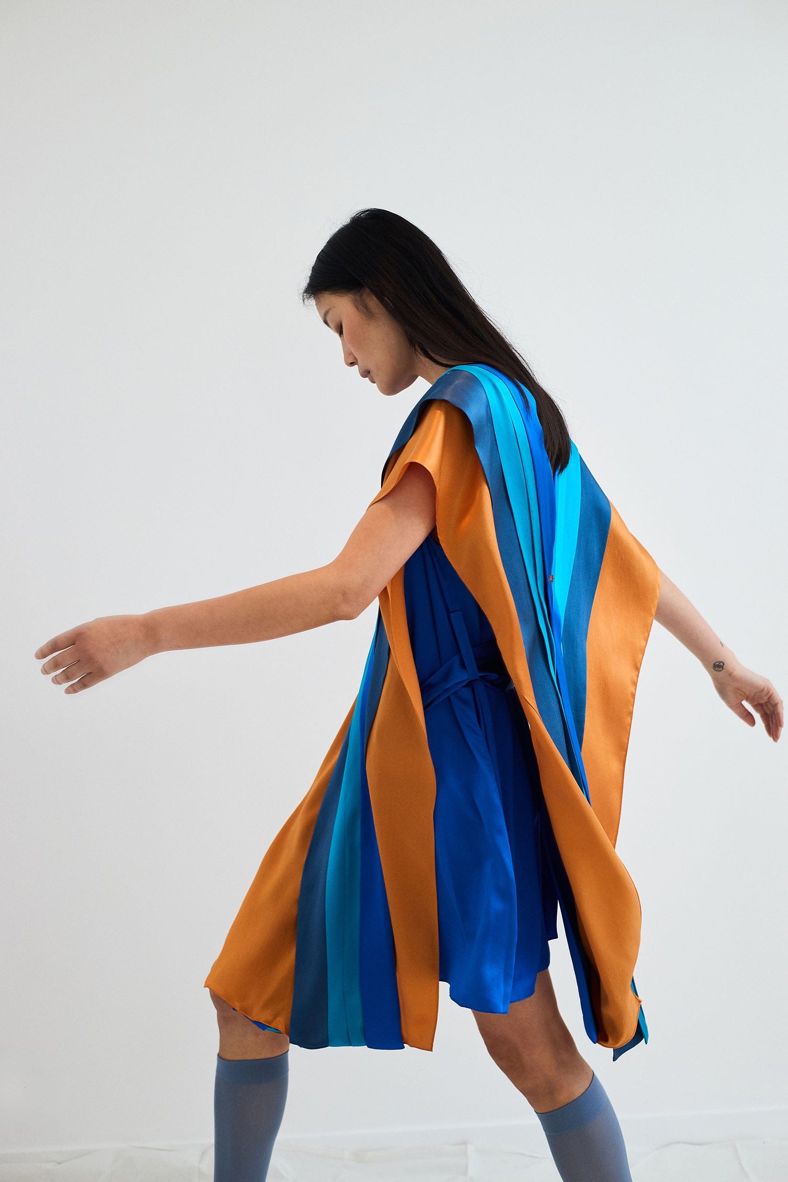 CHAVELA electric blue - silk pleated dress