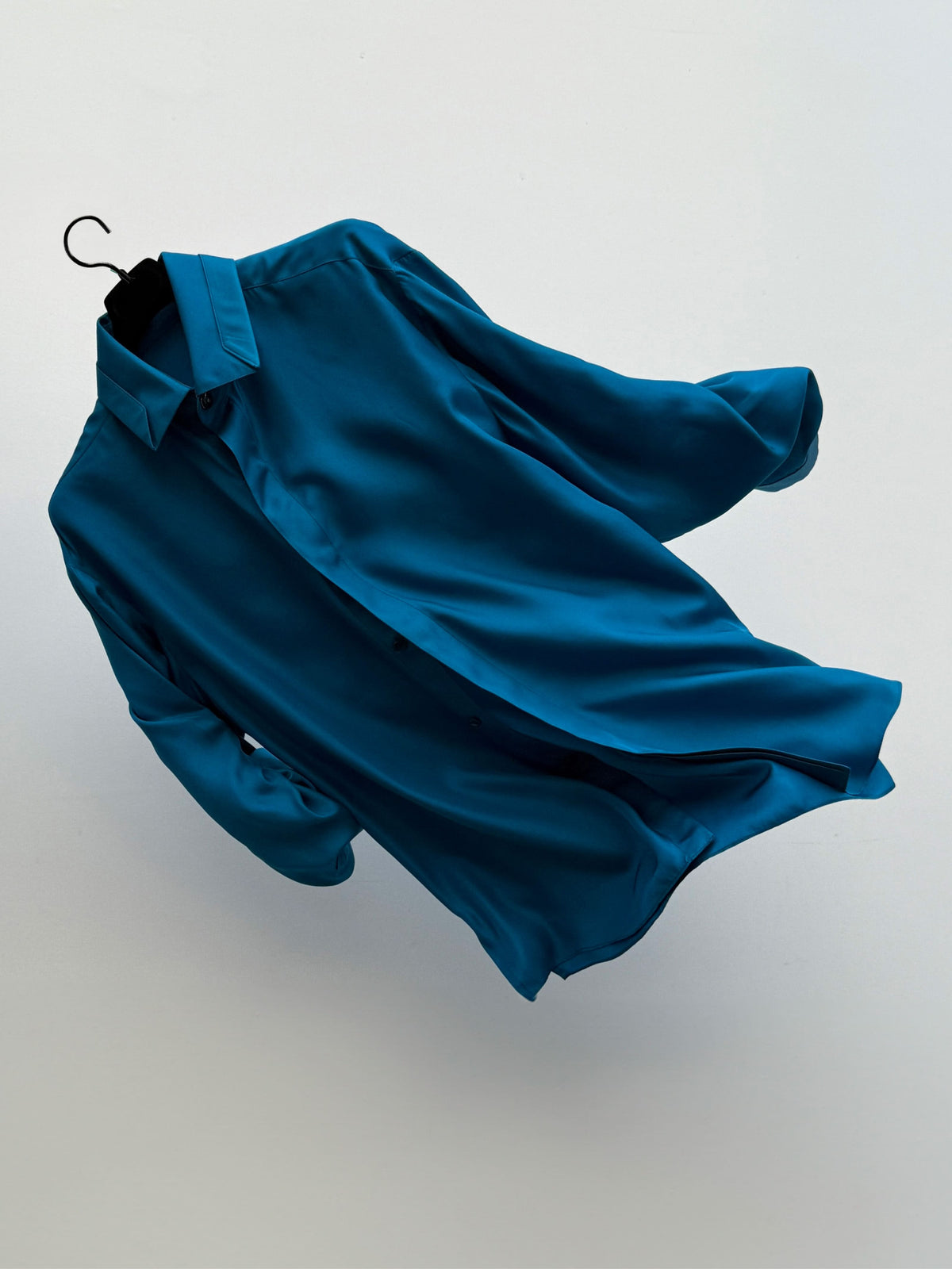 Pap - Oversize Silk Shirt in Morpho Blue