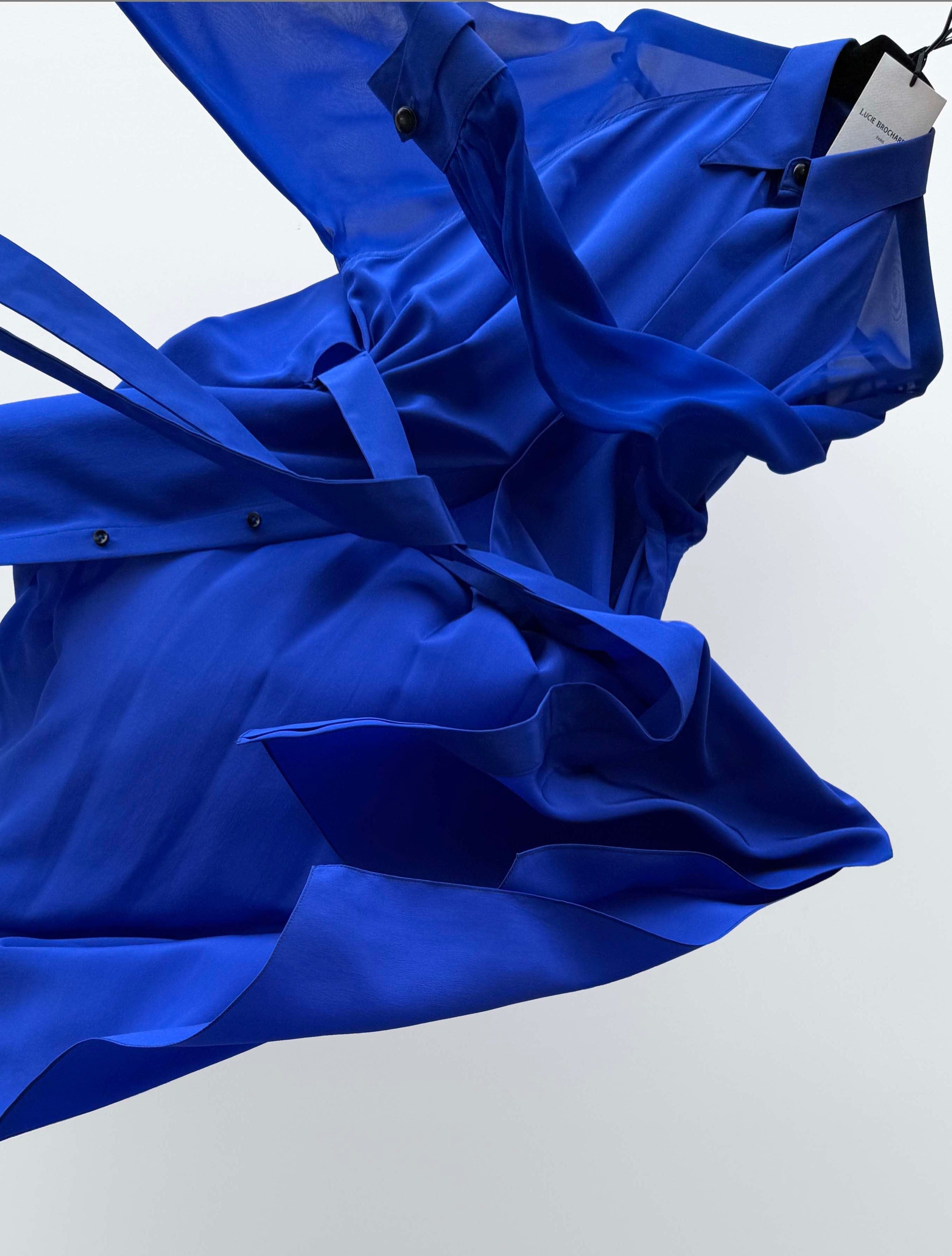 LAND electric blue - fluid silk shirt dress