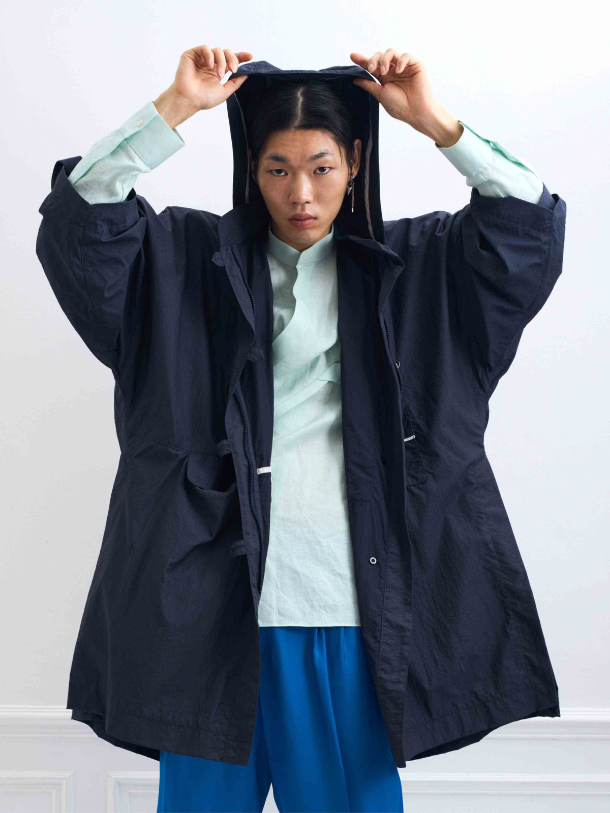 MAYA — Imperméable en nylon bleu marine
