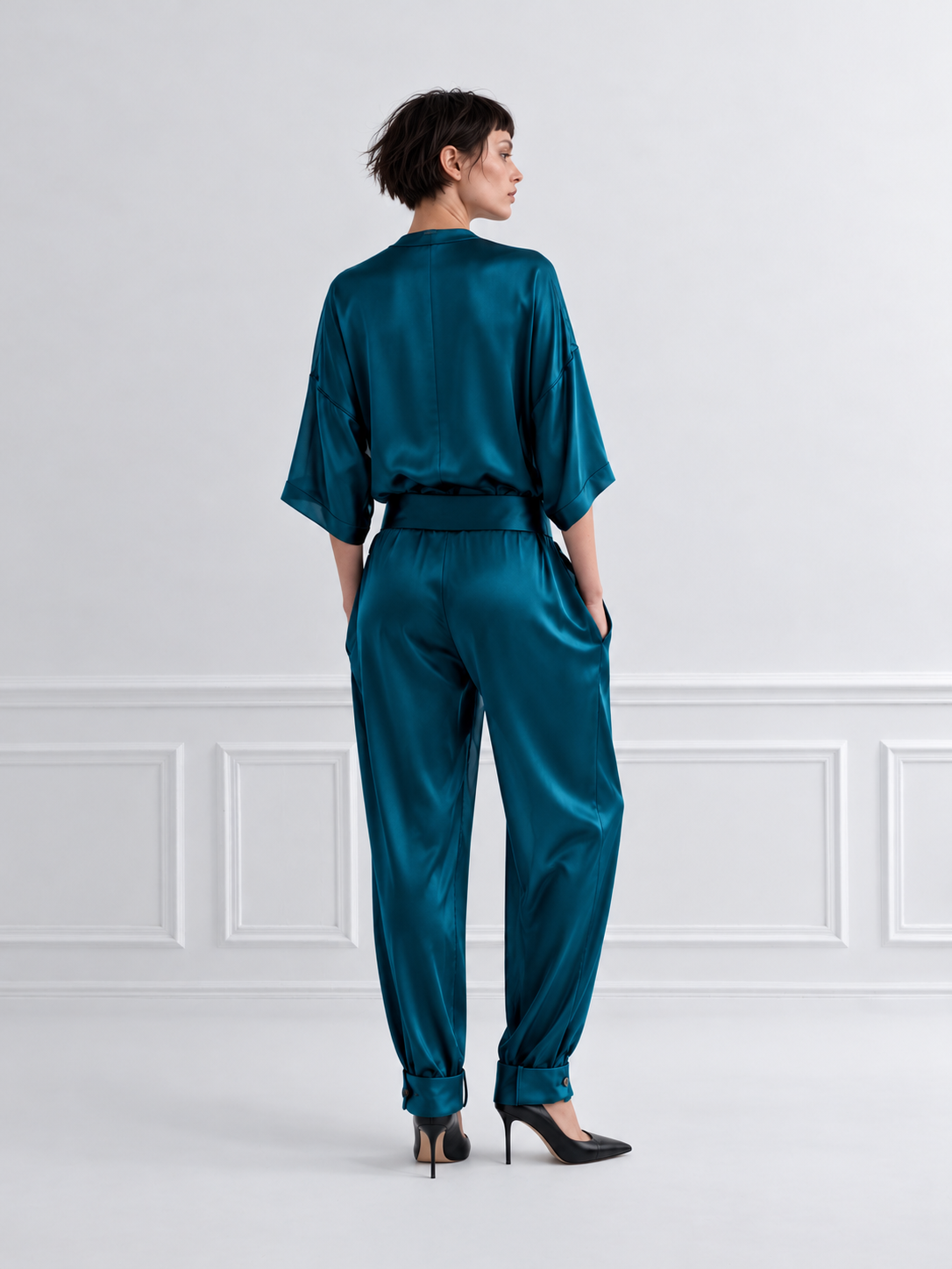 Seoari - Silk Jumpsuit in peacock green