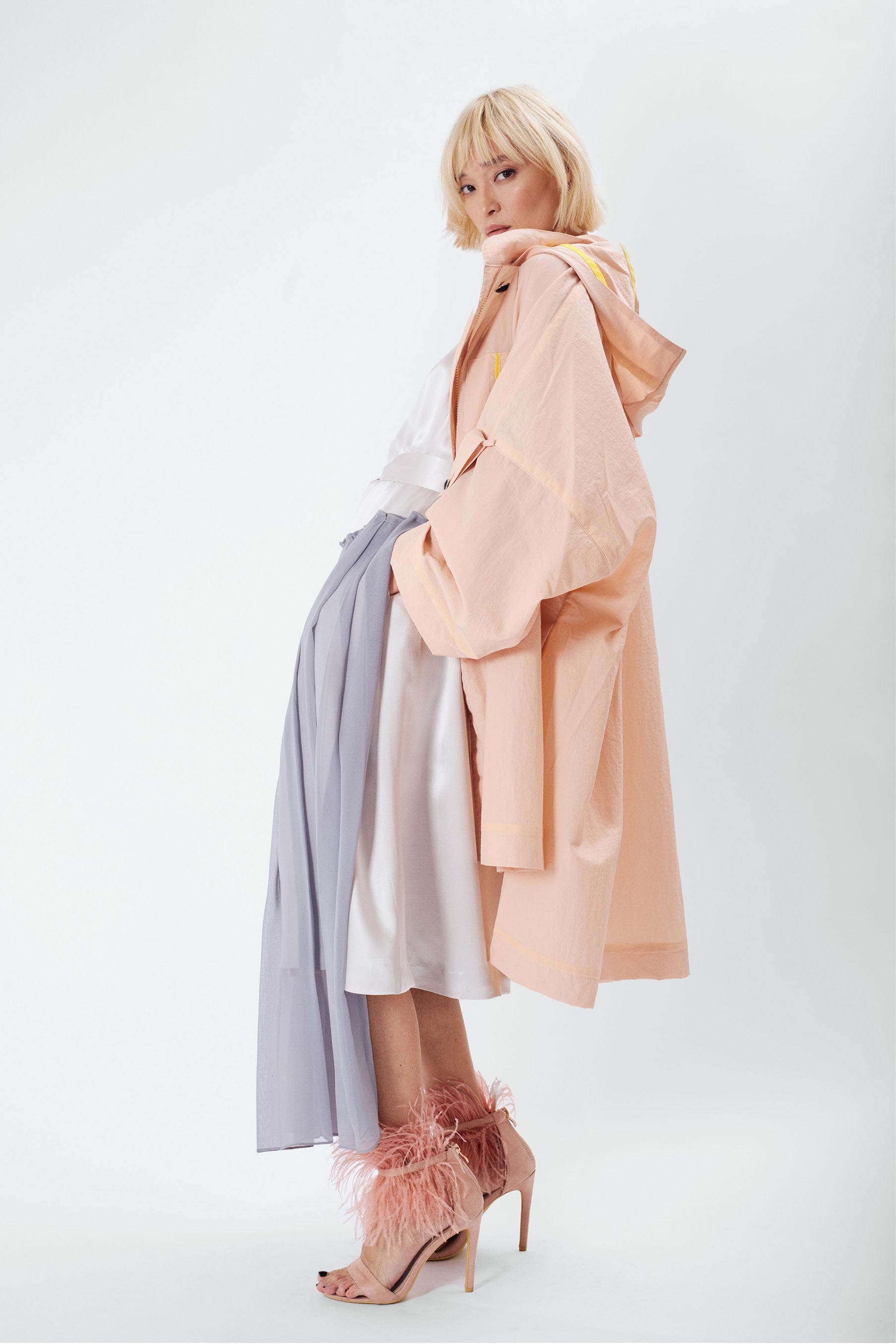 MAYA pastel pink - nylon unisex raincoat