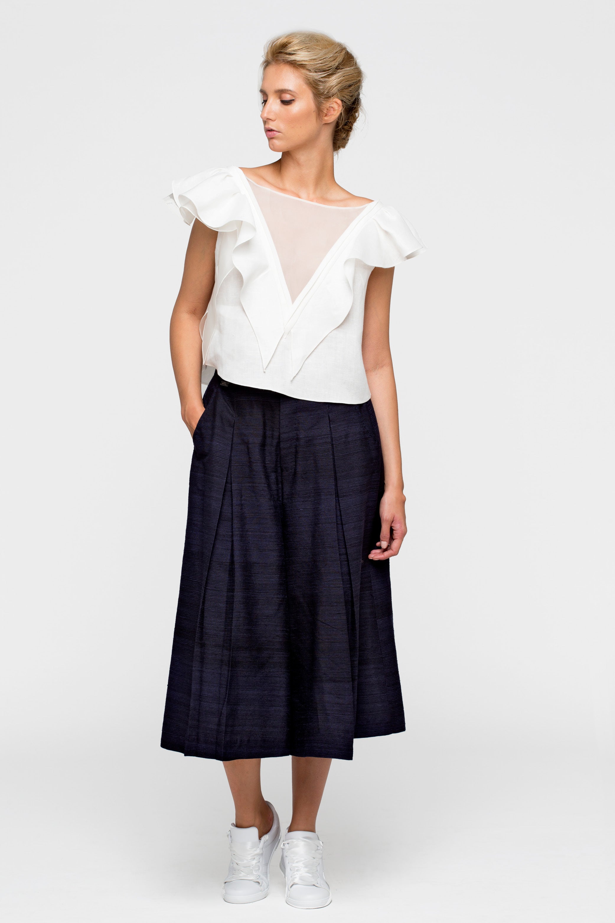 AIKIDO navy - silk short pants