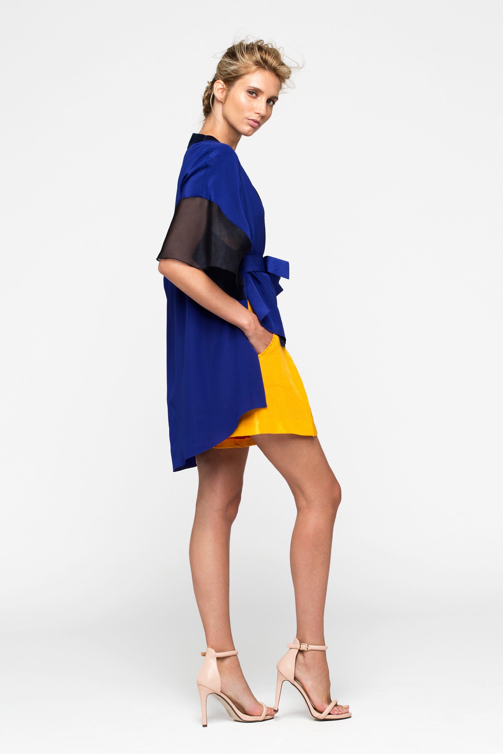 KIMO black and blue - silk top