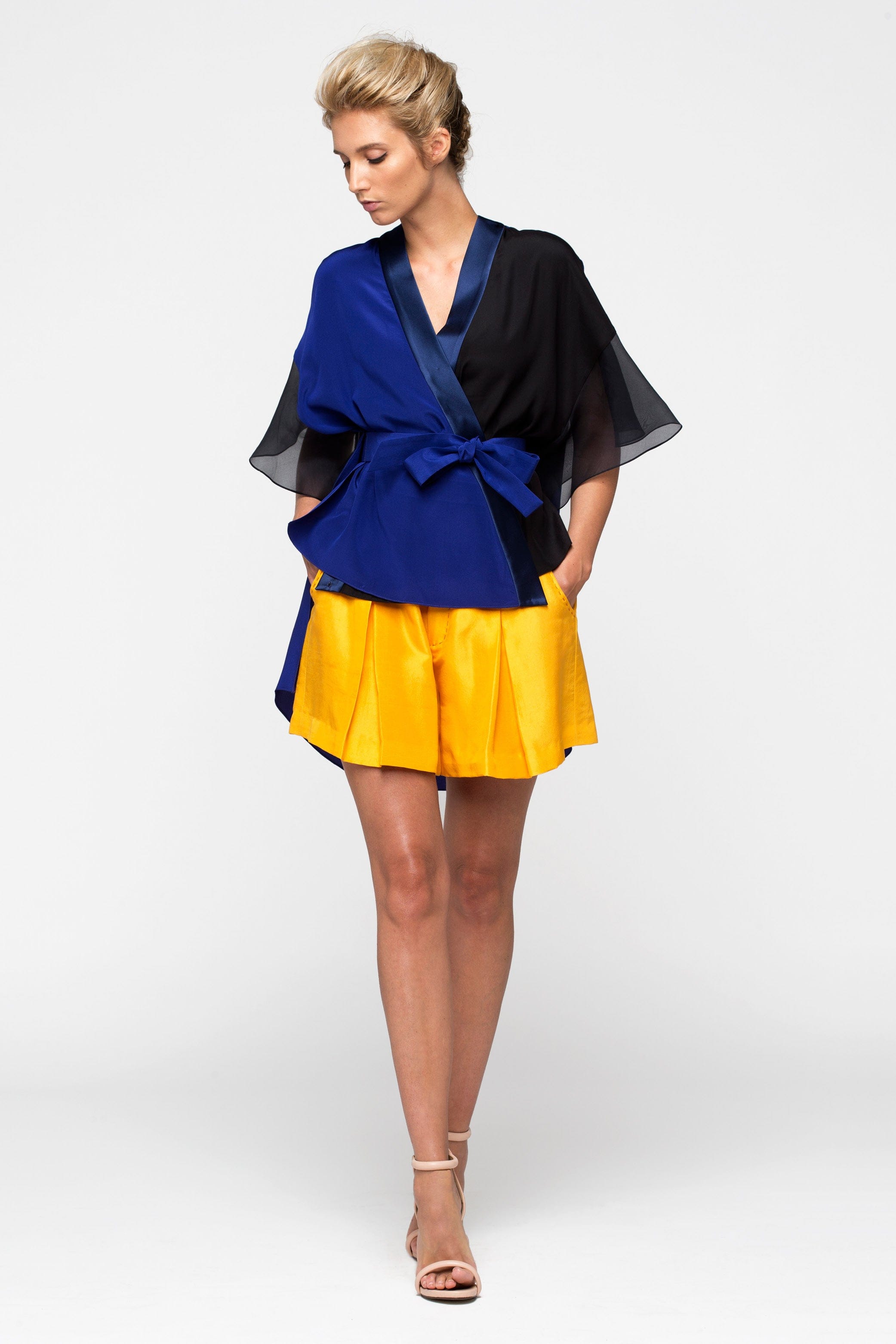 KIMO black and blue - silk top