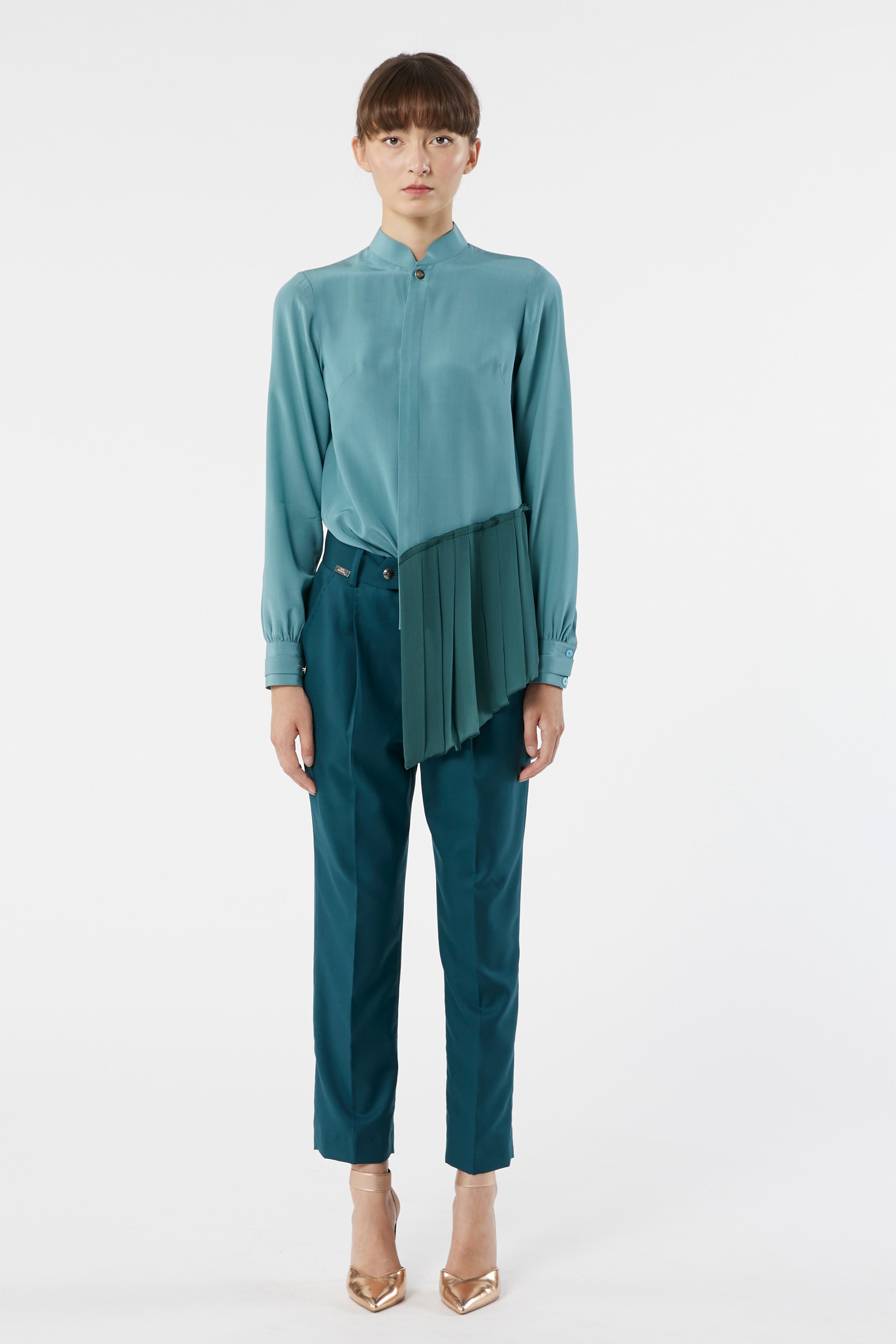 SKY shirt light green - Mao collar - asymmetrical pleated dertail