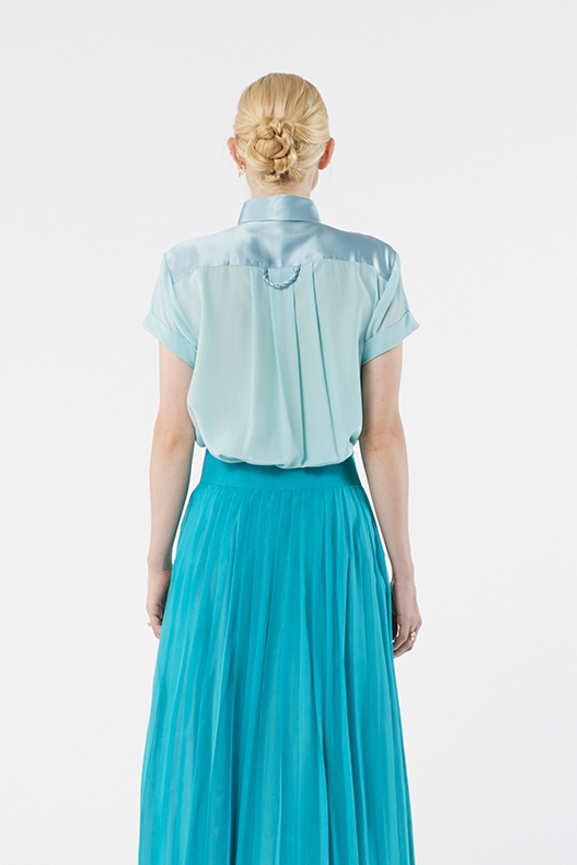 LOCKY mist blue - silk shirt short sleeves