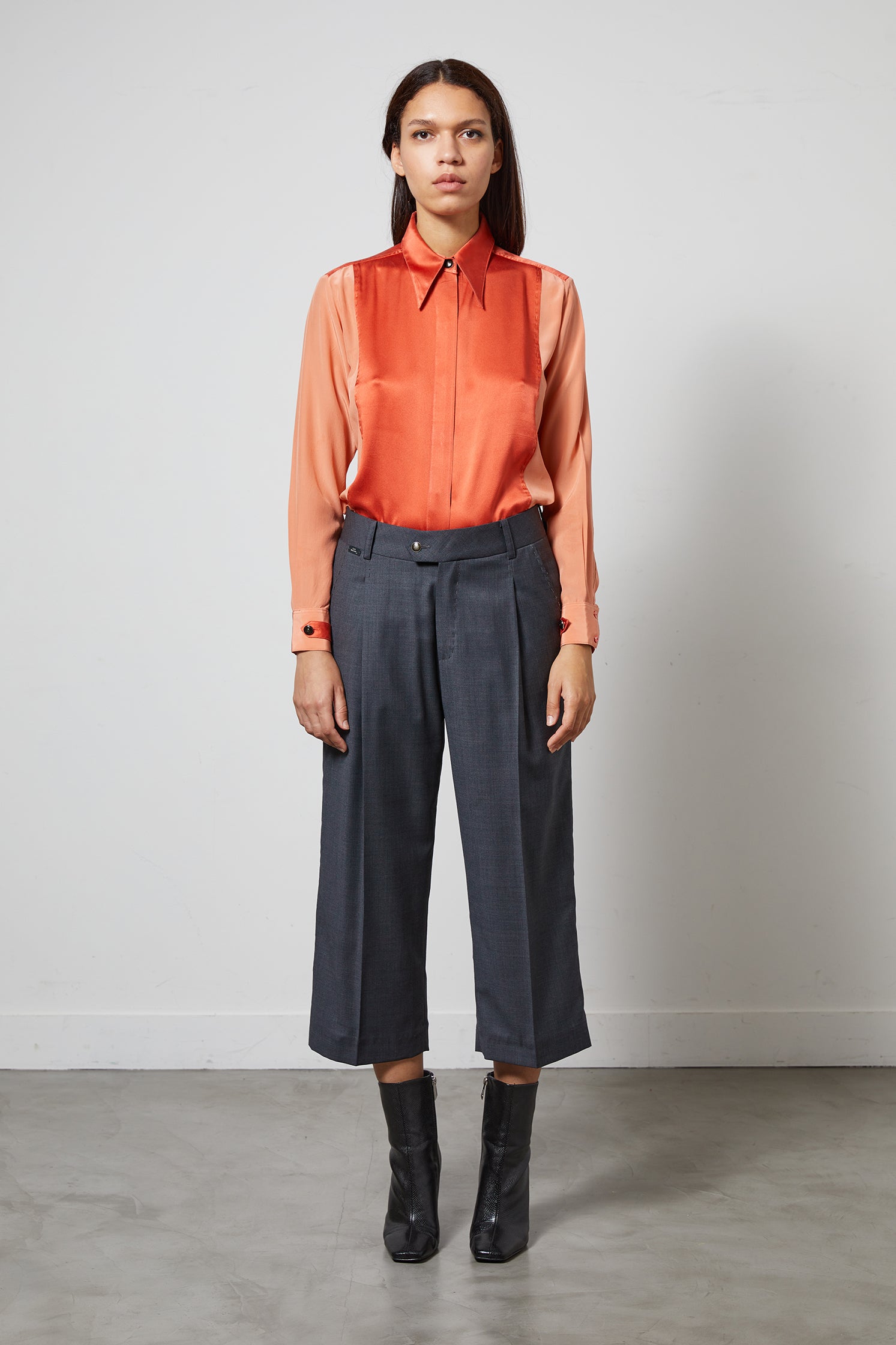 LOCK shirt Light rose crepe and satin silk