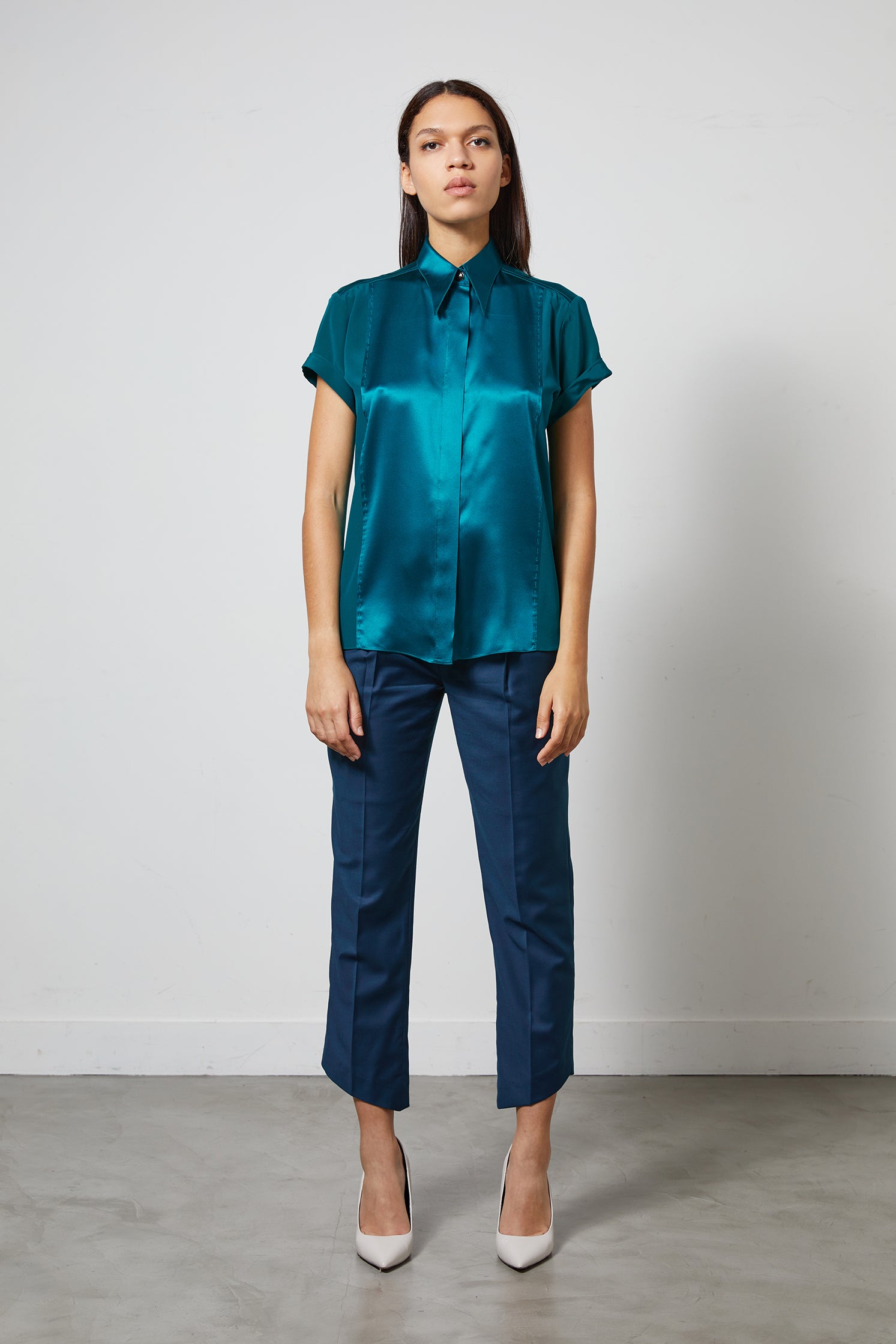 LOCKY jade silk plastron shirt