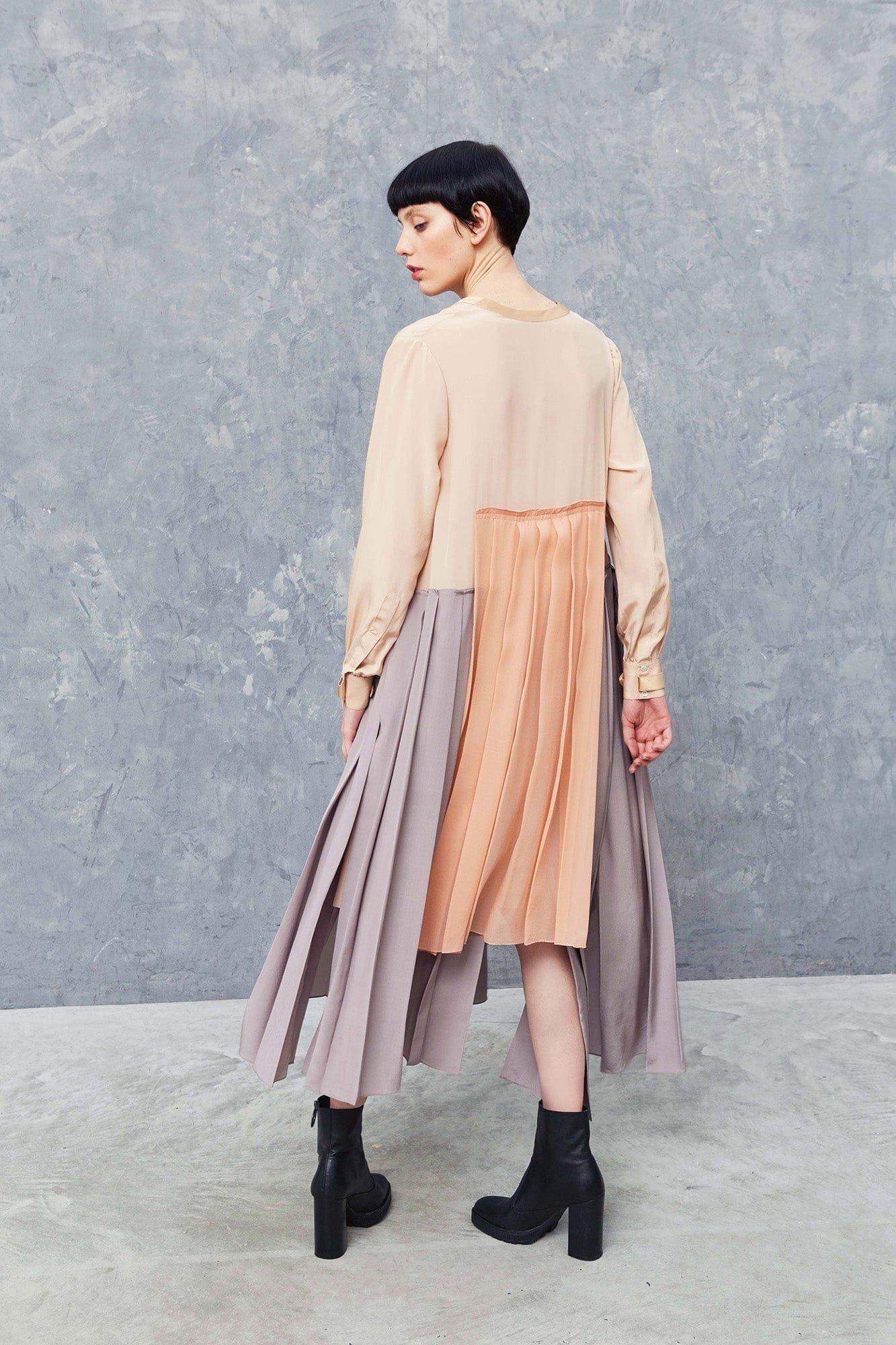 BRODGAR nude lilac - silk aerial pleated cocktail dress