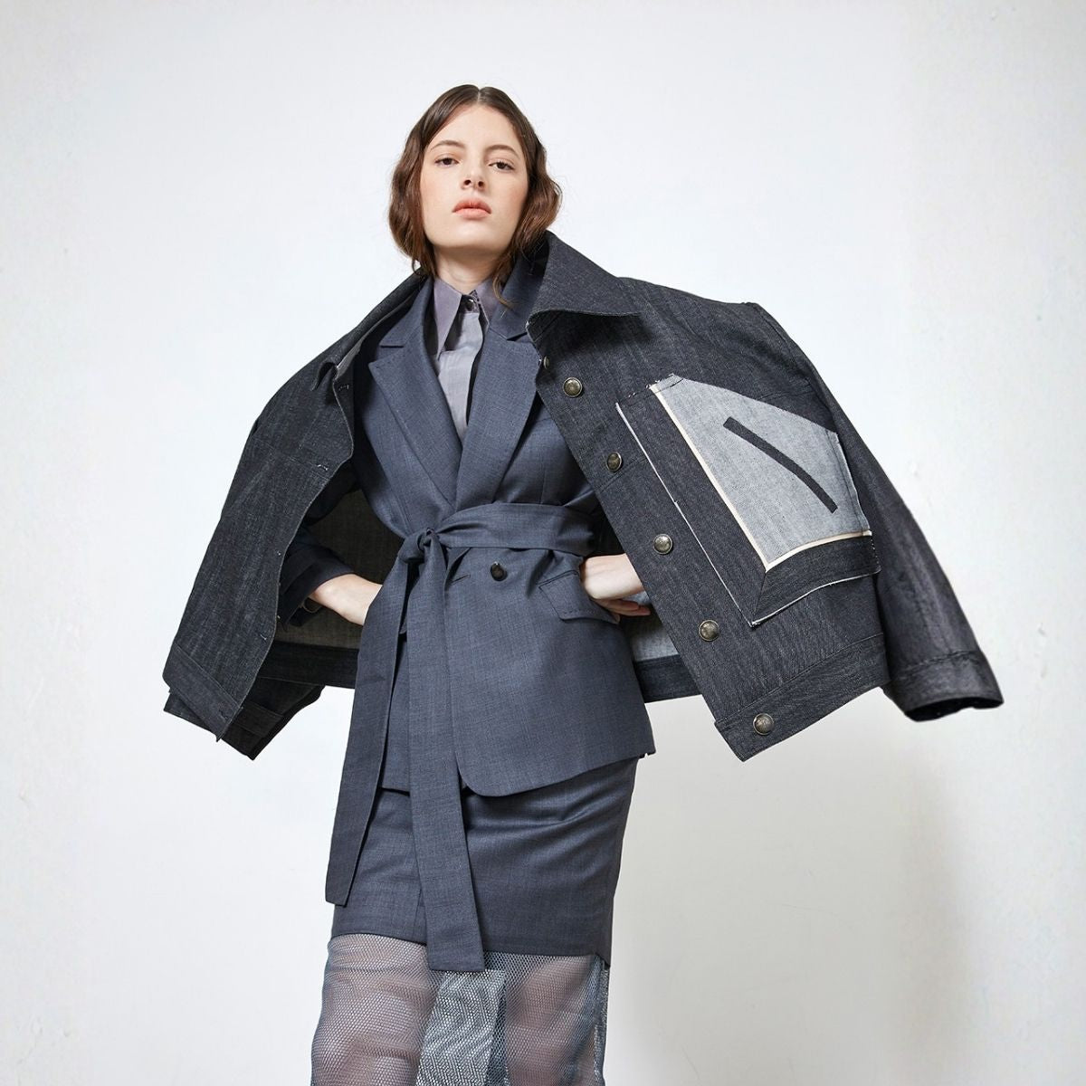 PARIS EMOTION by Lucie Brochard.võ