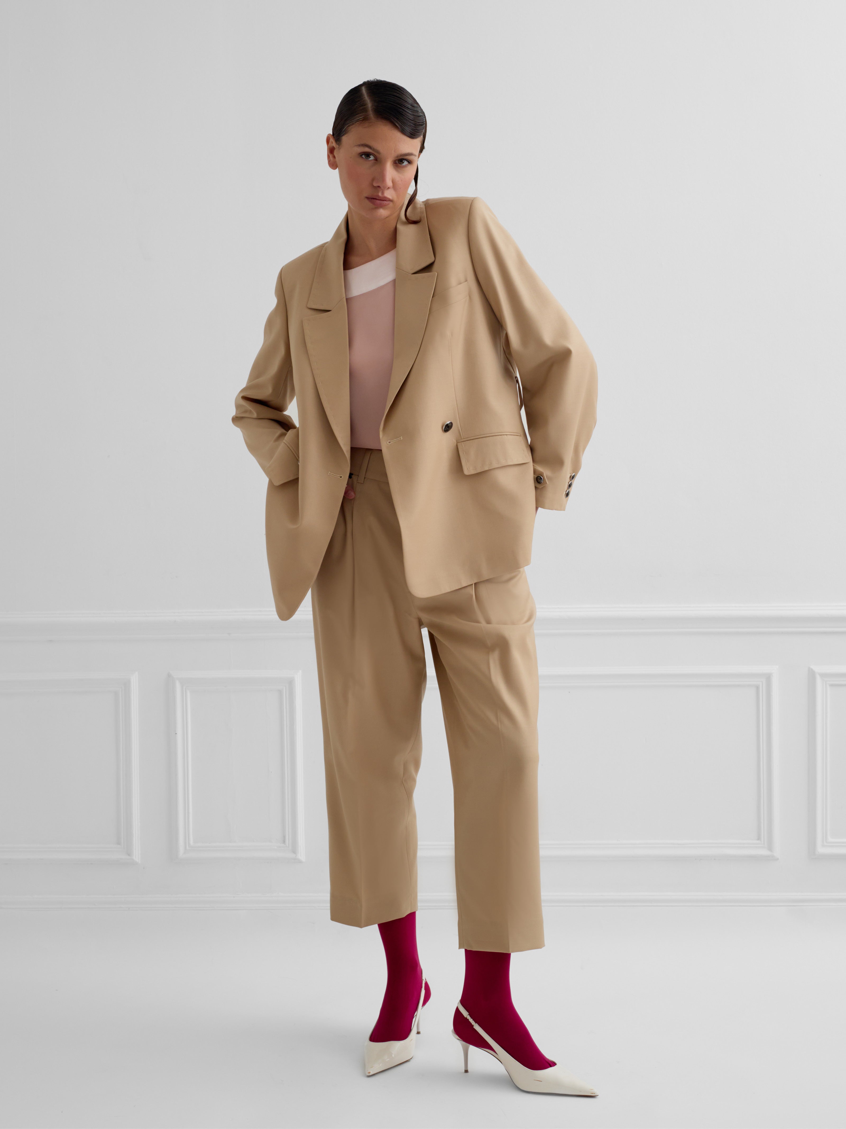 SOHO beige - short tailored pant