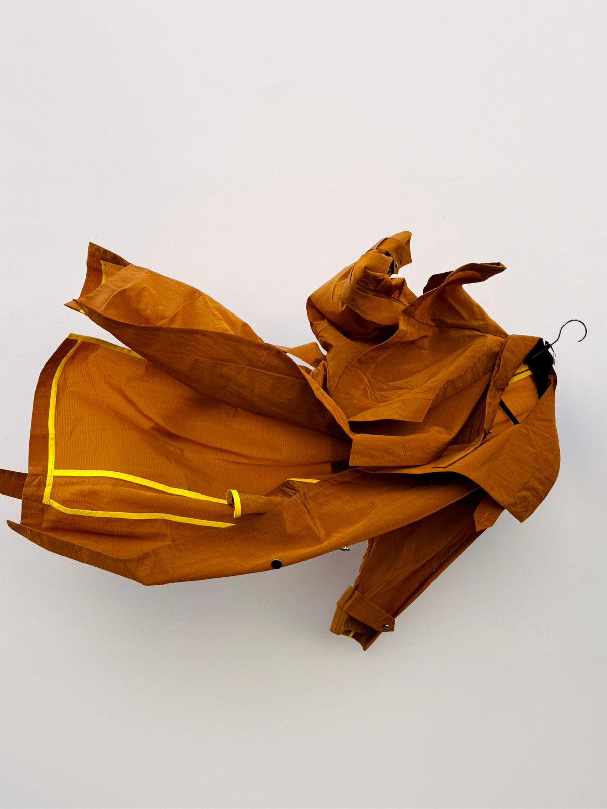DALGONA — Robe-trench en nylon camel