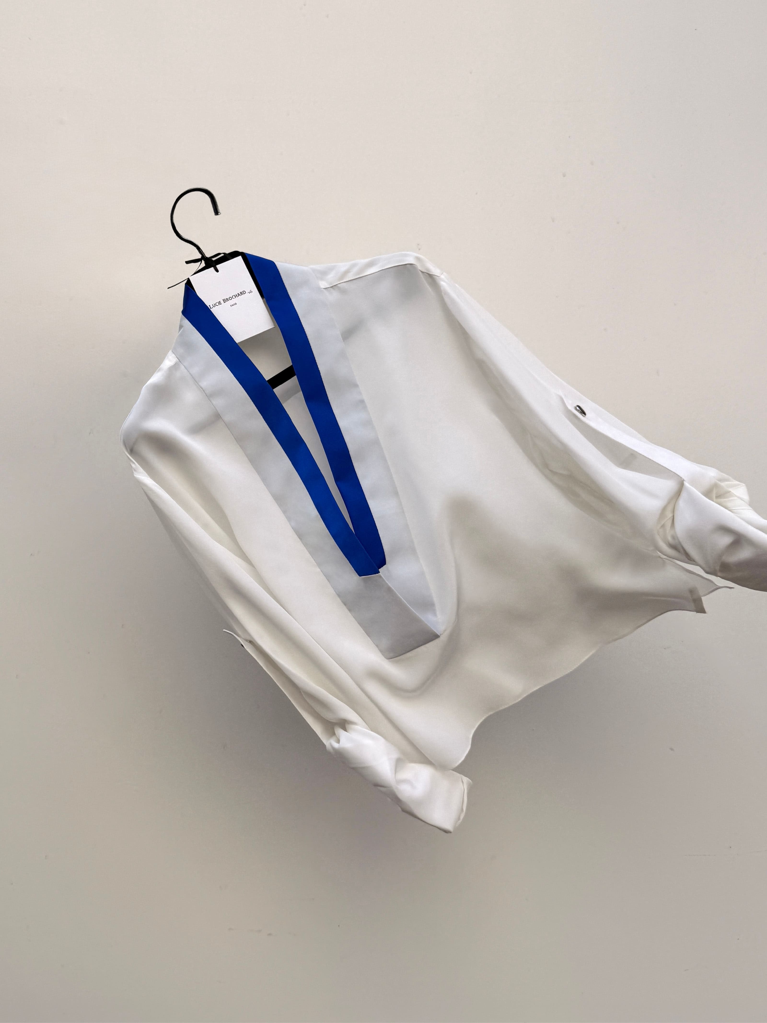 HANBO — Blouse en soie blanche