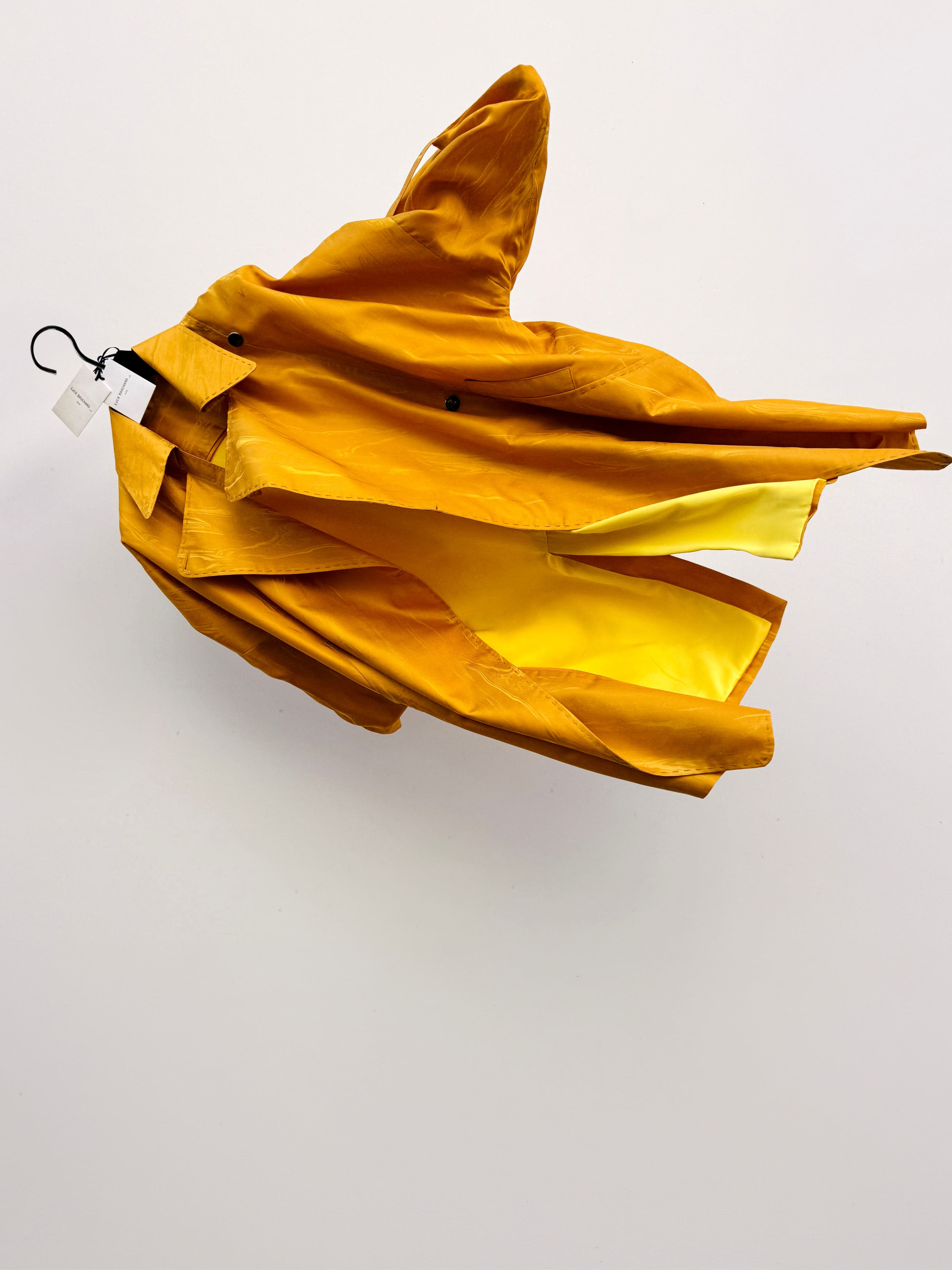 Linq - Oversize Silk Coat in Yellow Marble
