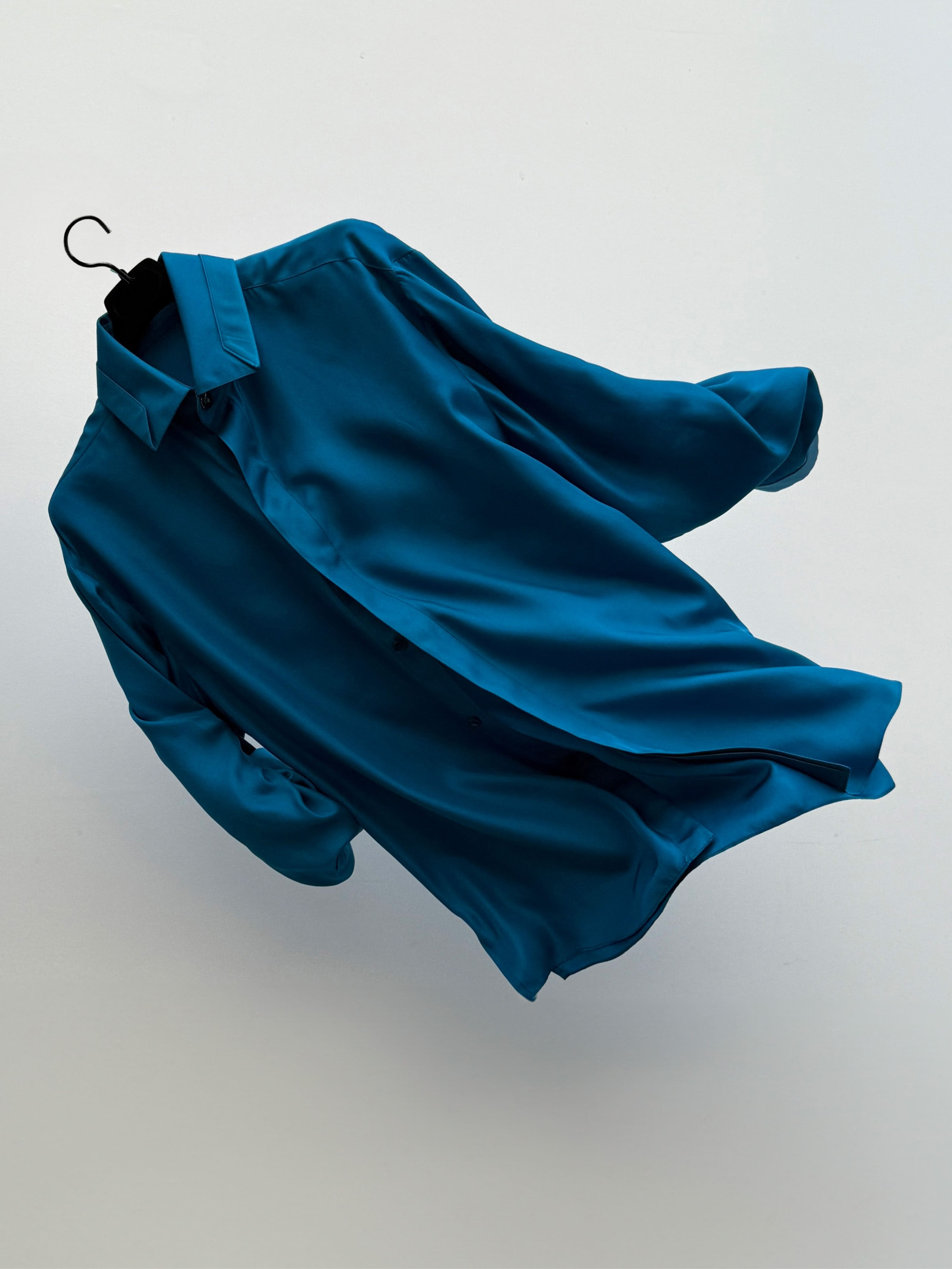 Pap - Oversize Silk Shirt in Morpho Blue