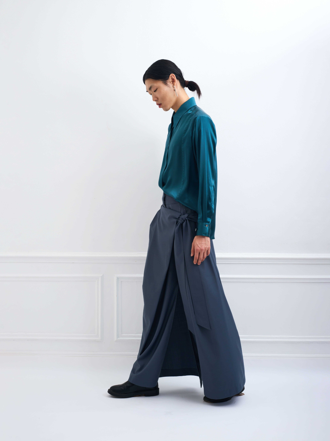 CALI B blue -  wool wrap knotted pants
