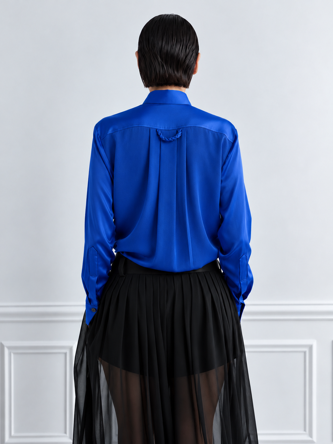 Lock - Silk Shirt in Electric Blue