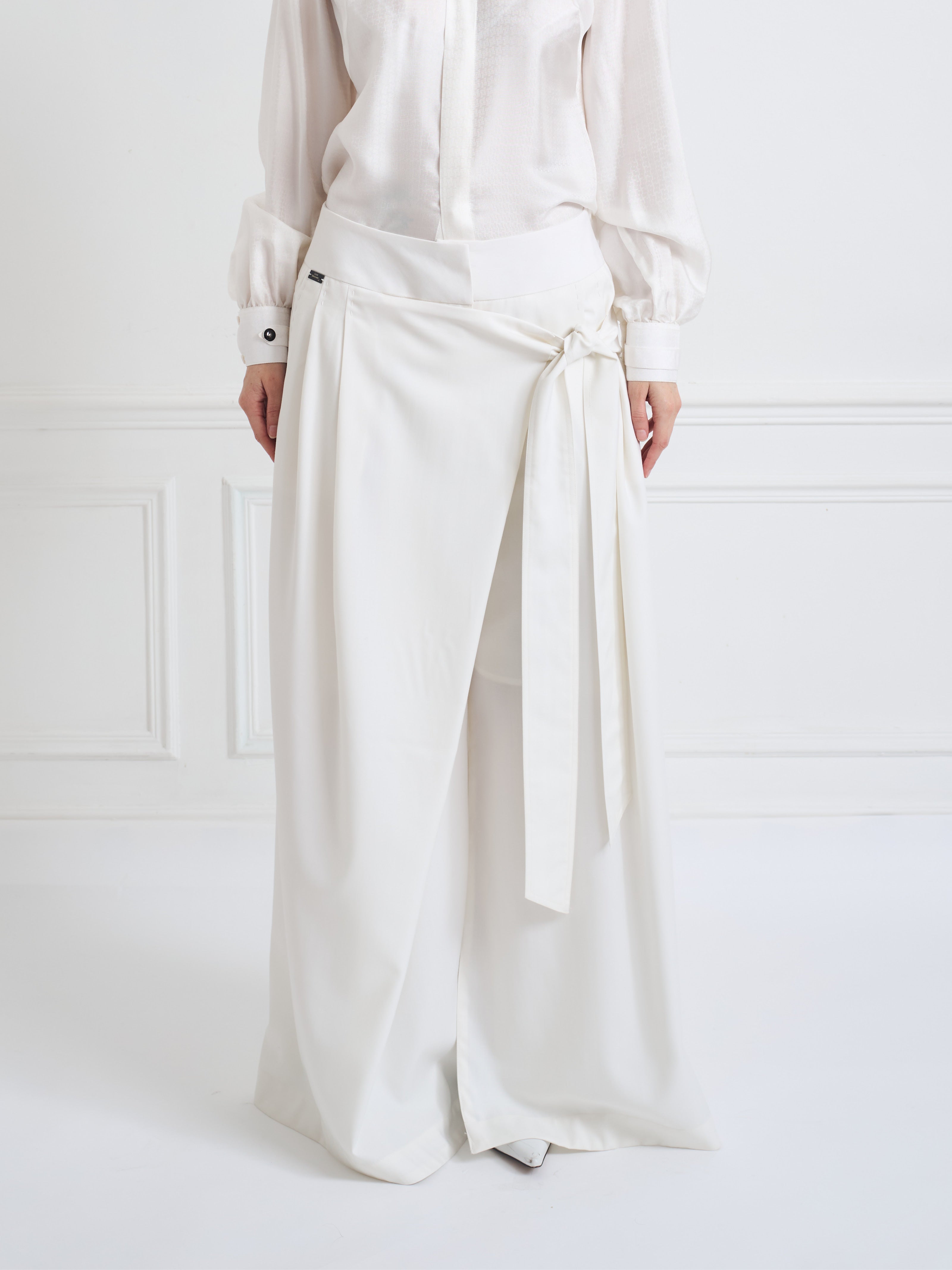CALI B white - wool wrap knotted pant