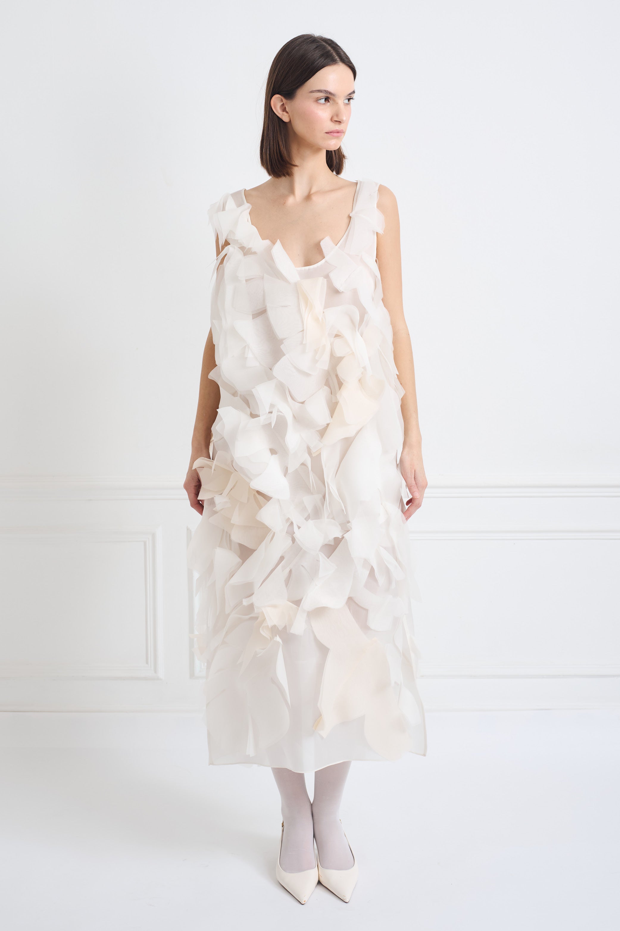 DROUOT 숏 페더 드레스