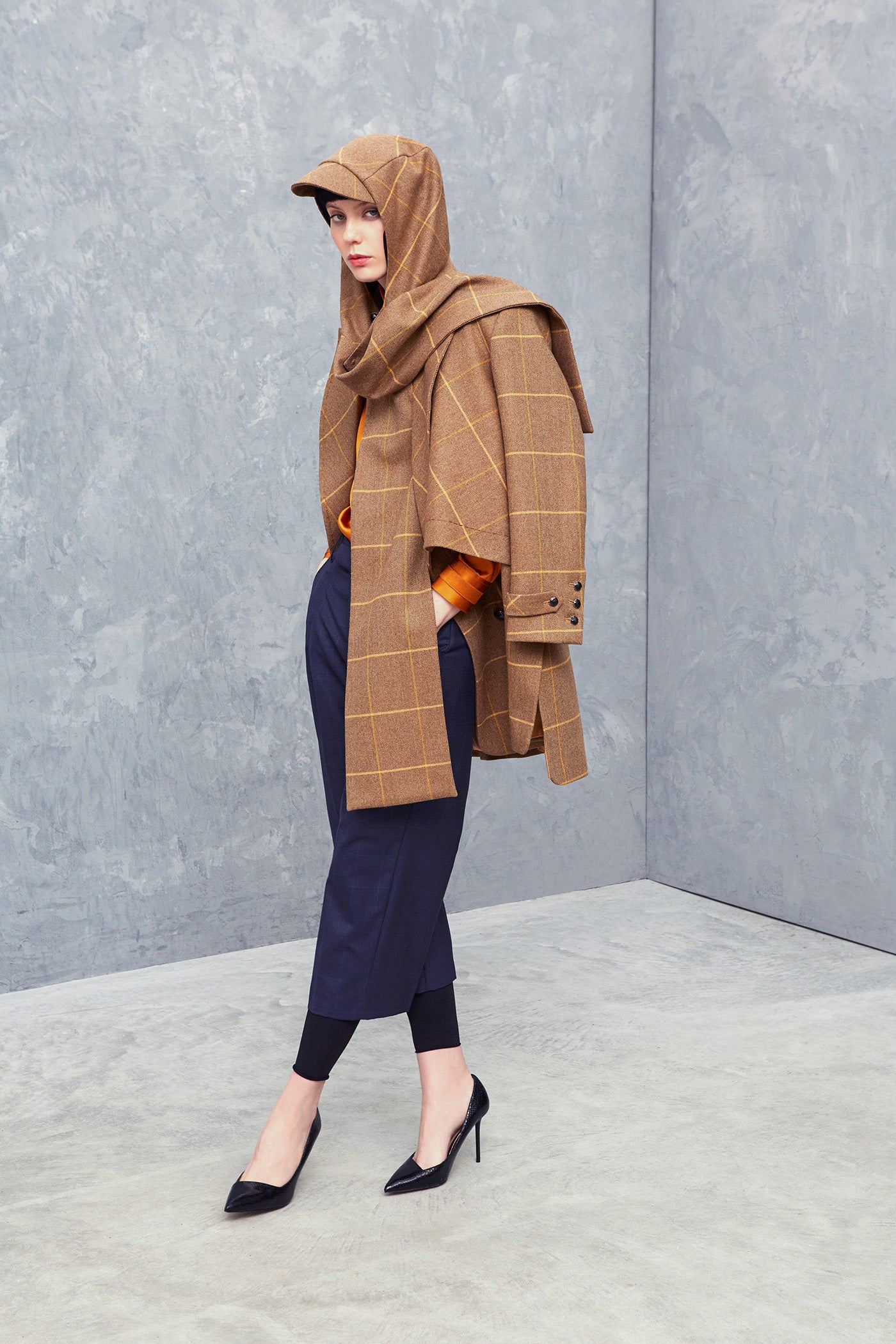 ABERDEEN check coat in lambswool LUCIE BROCHARD.võ Highlands 